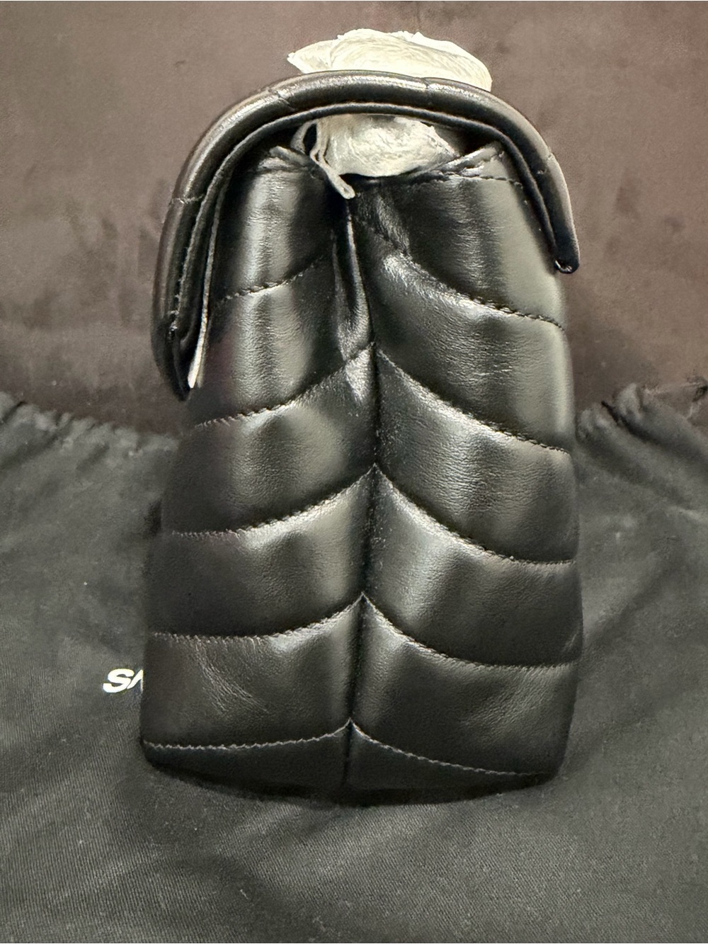 SAINT LAURENT Small Loulou Chain Bag Black with Silver hardware - Picture 8 of 13